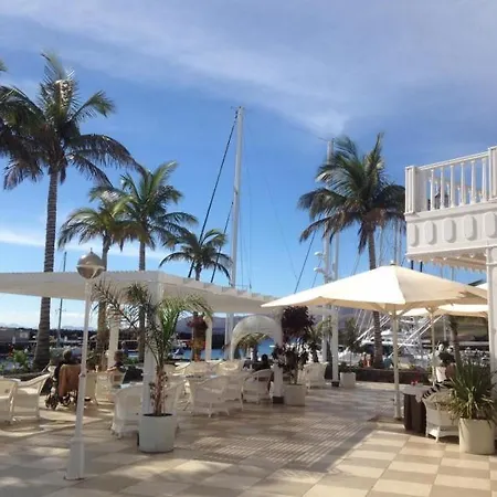 ヴィラ Marina Is A Beautiful 5 Bedroom In With Heated Pool
